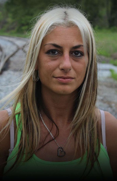 Featured in the current season of Shipping Wars, Jessica Samko was likewise a 2013 Overdrive‘s Most Beautiful top-ten finalist. Read more about her via this link.