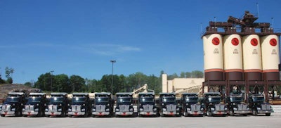 The Gorham, Maine-based Shaw Brothers Construction company is continuing to grow, and that’s going to help keep its new 400-ton per hour Astec asphalt plant, and 200 employees, busy. Shaw Brothers is operating 12 new Kenworth T880 dump trucks and tractors, which have been in service since April of 2014.