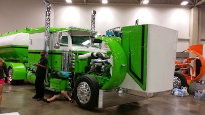 Bill Rethwisch’s 2013 Peterbilt 389 and matching Polar tanker