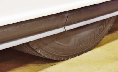 This shot shows just how much of the drive tires are visible under the fairings.