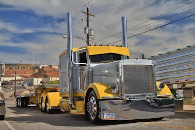 Josh Skidmore’s 2007 Peterbilt and 2014 Western stepdeck trailer won Best of Show at the 2014 PDI Truck Show & Dyno Event.