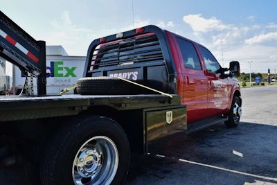 The Cadet body on the unit Ward spec’d for its versatility. I met him on his run back from a somewhat regular haul up I-24 from an Atlanta-area manufacturer of aluminum signal houses for railroad operations to a facility just beyond the Kentucky-Tennessee line. Some of his more local loads are light enough — 3,000 pounds or less — to fit on the flatbed alone, which improves fuel mileage sometimes up to an average of 17-18 mpg or more, Ward says.