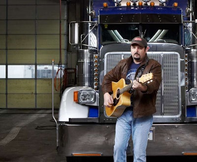 Tony Justice drives for Greenville, Tenn.-based Everhart Transportation. Find more about his most recent record, “Apple Pie Moonshine,” in the story and podcast at this link.