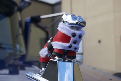 mack-bulldog-christmas-santa
