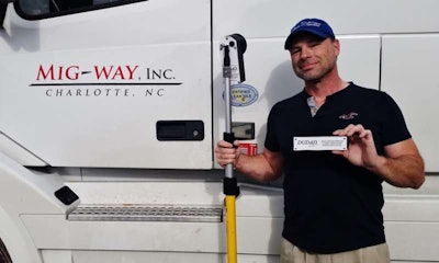 Charlotte, N.C.-based Chris Barbeau and his Dudad device