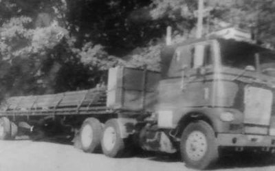 Scott Michaels’ dad’s old White Freightliner was “running 800-hp back when ‘my engine’s bigger than yours’ was the thing,” he says. “I learned to drive on that ol’ truck.”