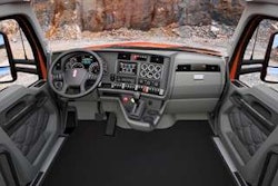 The T880’s interior