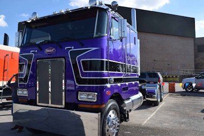 A purple base with bold striping help this Pete stand out.
