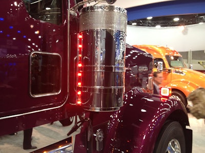 KW Icon 900 stylization