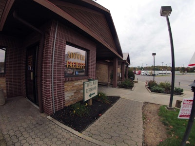 Outside Showers 2 Edit