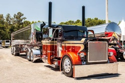 Best of Show, Working Combo: John O’keefe’s 2007 Peterbilt 379 and 2011 Mac dump.