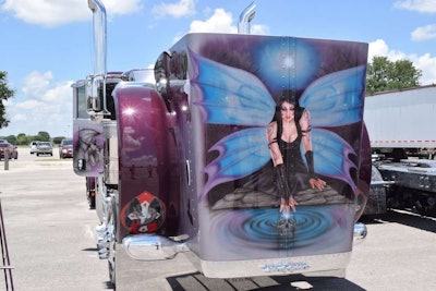The hood art on Ray Rodriguez’s 2015 Peterbilt 389. See more photos of the truck below.