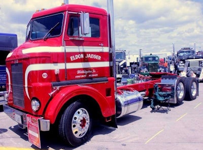 1948 COE Peterbilt 270 owned by Eldon & Rod Jaeger of Worthington, Iowa