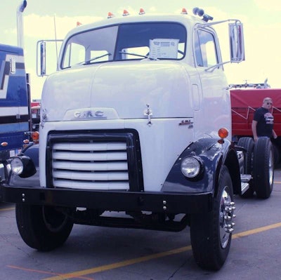 1954 GMC 630 owned by Vern Homan of Celina, Ohio