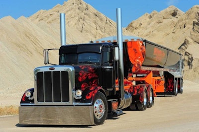 Jon Eilen’s 2010 Peterbilt 389 and MAC dump