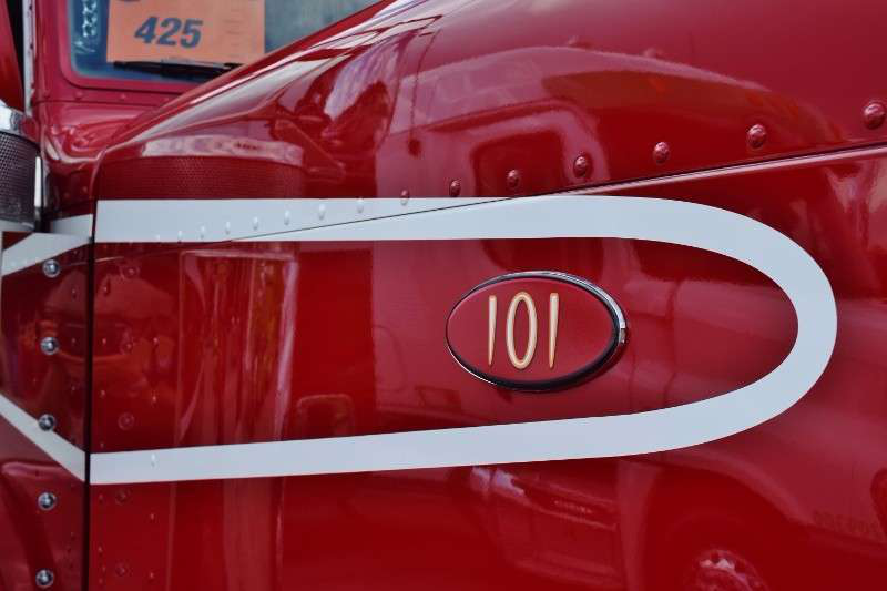 The striking stripe extending from the hood to the back of the sleeper Miller fashioned from a similar design he saw on an older Peterbilt.