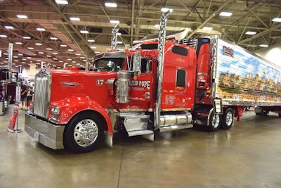 Dustin Pope's 2000 Kenworth W900