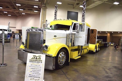 Josh Skidmore’s 2007 Peterbilt 379, Limited-Mileage Combo finalist