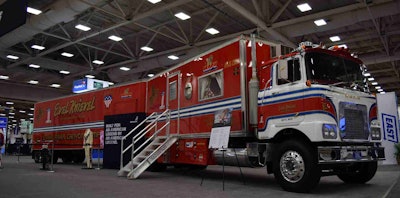 Evel Knievel full-display rig