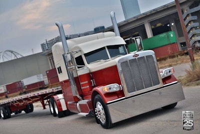 Owner-operator Jordan Jay won the 2016 Pride & Polish National Champion in the Limited-Mileage Combo category at last year’s GATS with his 2015 Peterbilt 389 and 2016 Western flatbed.