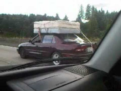 This is not how you transport a mattress.