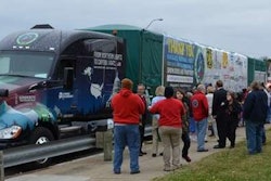 Kenworth-Mt.-Logan-Elementary-Chillicothe-Capitol-Christmas-Tree4