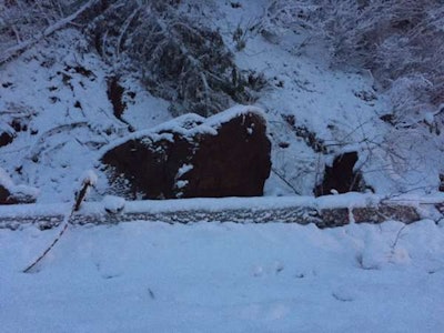 snoqualmiepass boulders