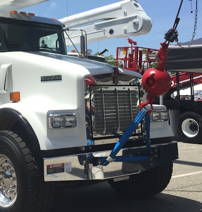 New options for Kenworth vocational models were announced late last year, including a fixed-grille option (pictured) for those running the W900S with the Paccar PX-9 engine in a set-forward front axle configuration. The option allows end users or body builders to utilize the front of the truck without impacting the ability to open the hood, useful for crane operators or those using the W900S as a vacuum truck. Among other options announced: 1) Allison’s 4700 RDS 7-speed automatic transmission – with optional second “deep reverse” – can be ordered on the T880, T800, W900 and C500. 2) For the T880, a “box bumper” option in either steel or aluminum, featuring a tapered design, to allow for hood pivot clearance and more protection for the grille and headlight area.