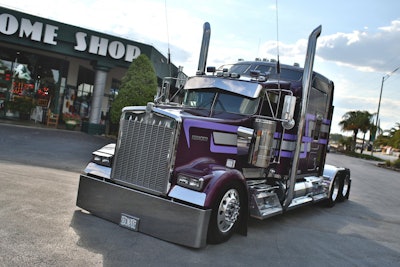 Sid Calangelo’s and Kyle Cousins’ jointly show their 2015 Kenworth W900 Icon, which won the championship in the Working Bobtail category. The truck also won the Truckers’ Choice National Championship.