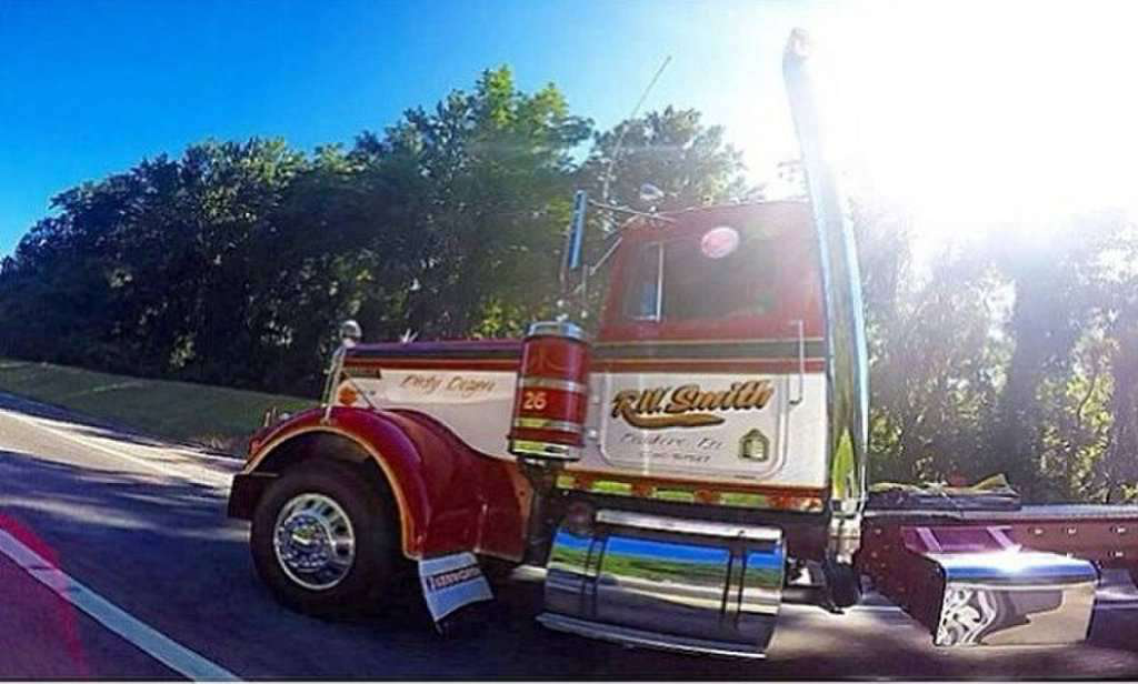 1971 Model A Kenworth of Richard Smith and family