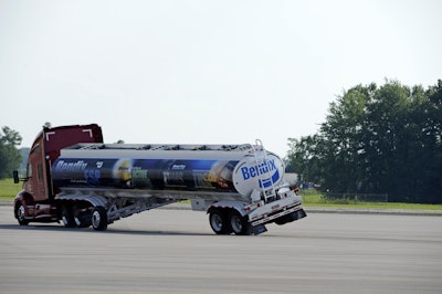 The Bendix ESP full-stability system is not activated on this tanker, which is equipped with outriggers for safety on the test track. The outriggers are installed during demonstrations to keep the vehicle from rolling over.