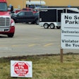 no-truck-parking-with-trucks