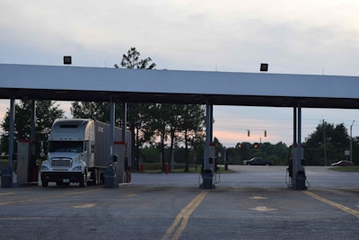 truckstop truck stop hours of service evening parking hos fuel island20160526_0017