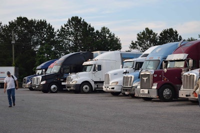 truckstop truck stop hours of service evening parking hos fuel island20160526_0018