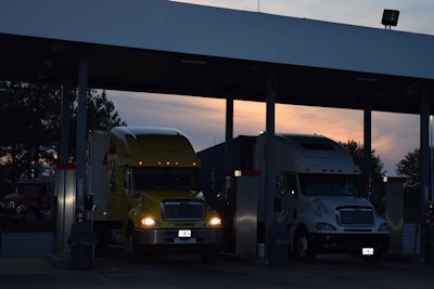 truckstop truck stop hours of service evening parking hos fuel island20160526_0048