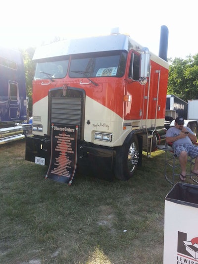 “Obscene Gesture” owned by Jeff Showhorn 1990 KW K100 E