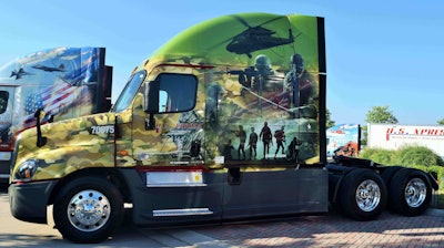 Army Us Xpress Tractor 2016 07 04 08 44