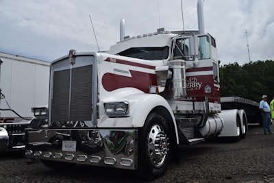 Independent owner-operator J.D. Terry, of Crossville, Tenn., hauls flatbed freight with a variety of direct customers in the area, utilizing other contacts in Virginia and North Carolina for the return, a few brokers as well. This 1995 Kenworth W900L he bought several years back from an owner-operator in Jackson, Tenn. The 'driveway dream' has been customized just there -- by Terry himself.