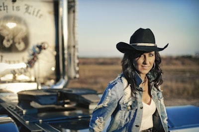 Five winners of the “Black Coffee, White Lines on Ice” contest and their guests will have the opportunity to attend an exclusive meet-and-greet with Australian country rock singer Jayne Denham and Ice Road Truckers stars Lisa Kelly, Reno Ward and Carey Hall.