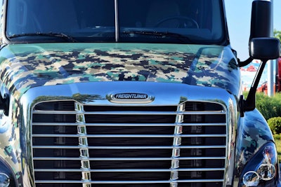 Marines Grill Detail 2016 07 04 08 45