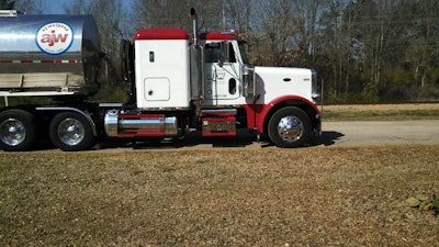 Craig Benfield has noticed that some insurance companies will argue about the value of an older truck. He maintains just $10,000 worth of coverage on this 1992 Peterbilt 379, which keeps his premium around $660 a year.