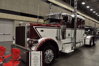 Candice Cooley โ 2017 Peterbilt 389