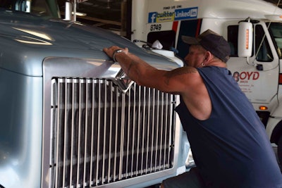 Owner-operator Dan Heister hauls flatbed for Boyd Bros.