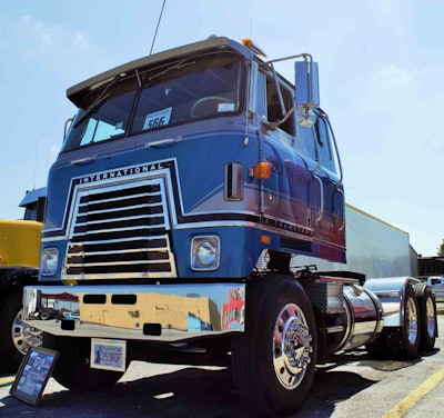 kelty-farms-international-transtar-ii