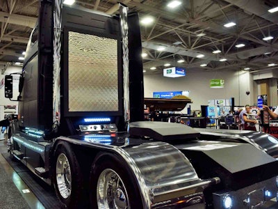 The 2006 VNL 670 might well be the only Volvo with eight-inch straight pipes, Foster says.