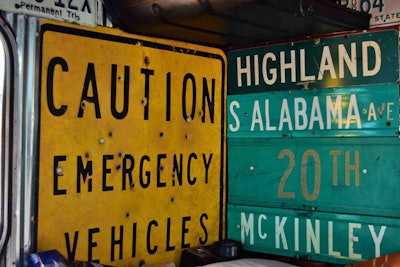 caution-sign-from-roswell