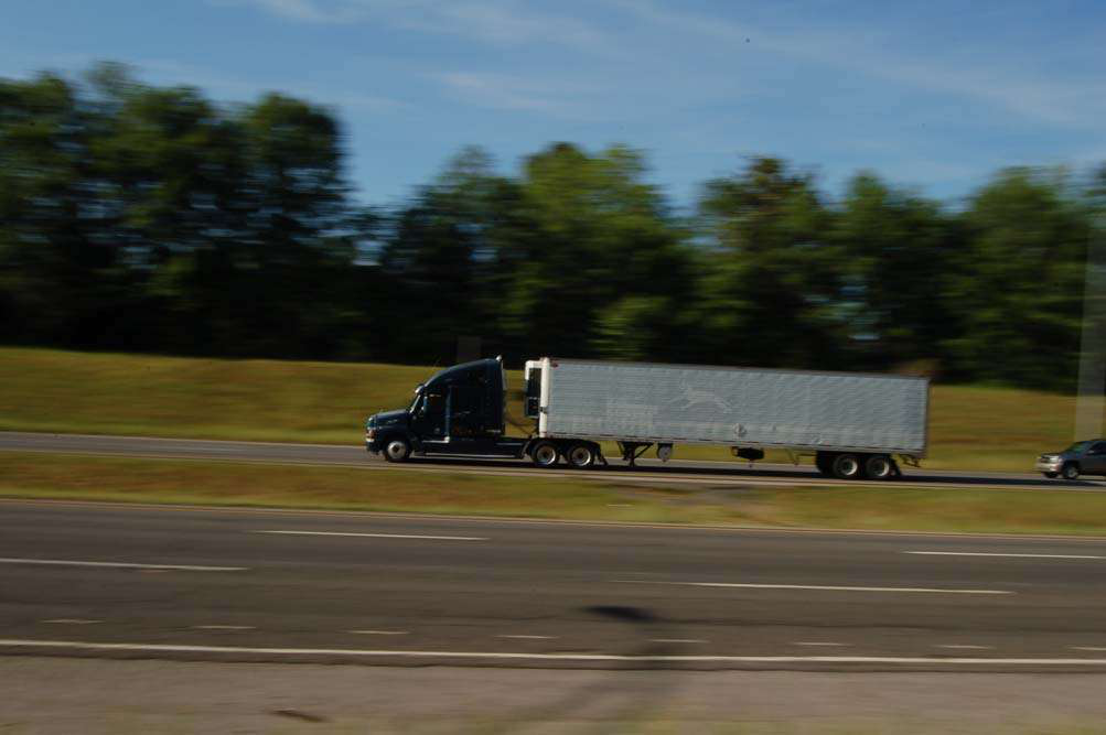 hours-highway-truck20070427_0135