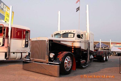 Jonathan Eilen’s Pride and Polish winner, The Hustler. More trucking photography can be found on George Parker’s Trucker’s Lens Facebook page.