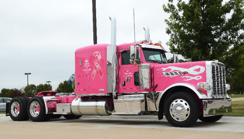 larson-group-dealer-breast-cancer-peterbilt