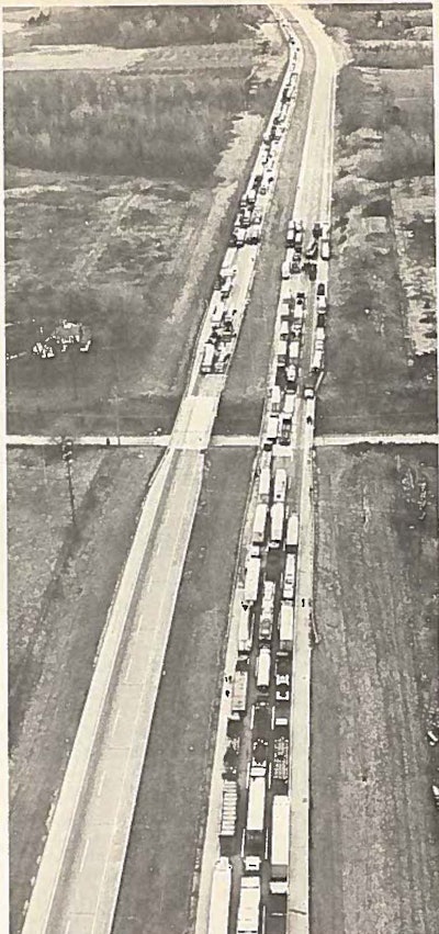 This photo from the January 1974 issue shows an Overdrive/ITA-led shutdown at Mile 120 of the Ohio Turnpike. The accompanying article details a conversation between Overdrive editors and those at other trucking publications. The fleet-focused periodicals “denied any knowledge of the shutdowns,” Overdrive wrote. “Such is the close ties these organizations keep with the men behind the wheel.”